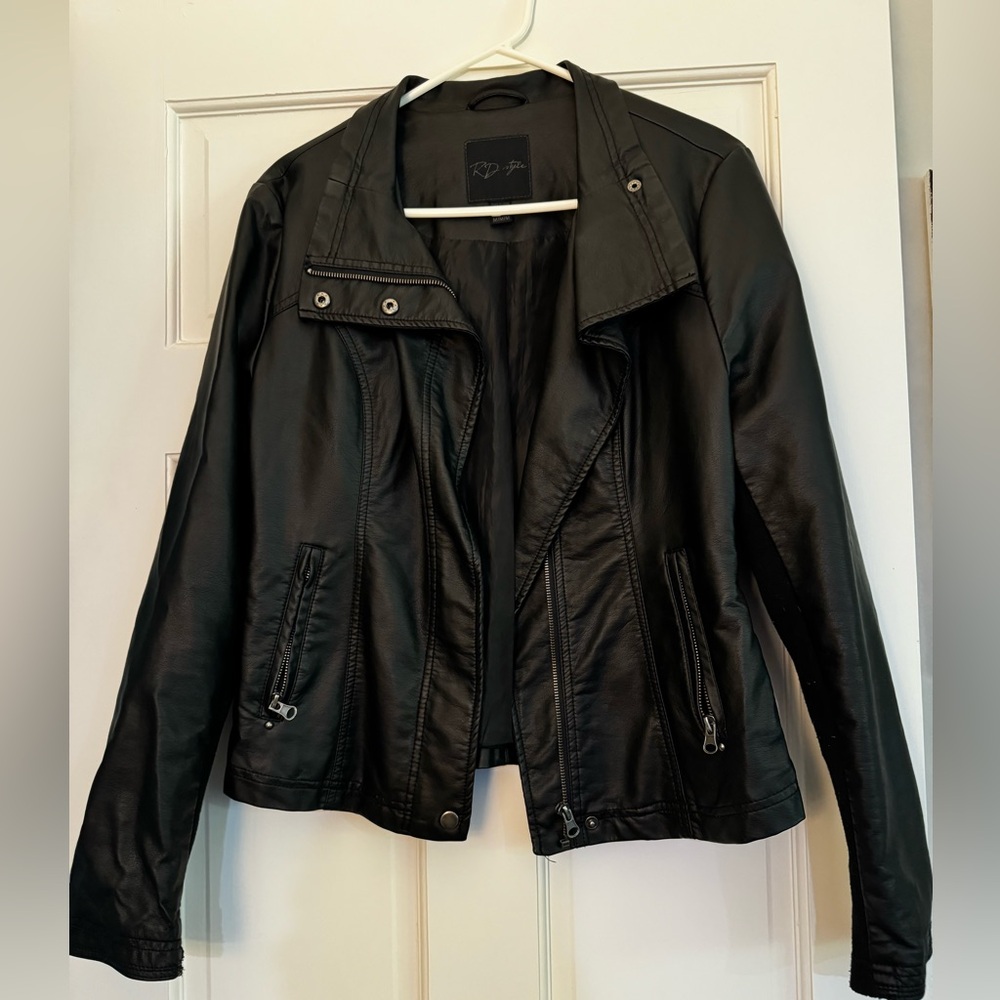 Women’s faux leather jacket size medium
